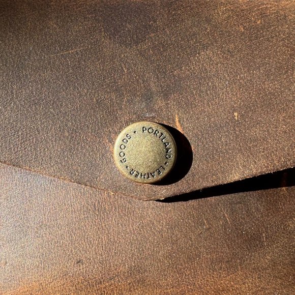 Portland Leather Goods Mini Envelope Wallet in Canyon - Picture 3 of 9